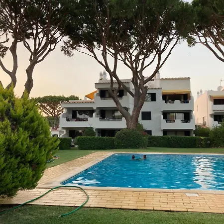 Solar Dos Pinheiros Lc 303 *