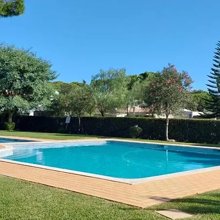 Solar Dos Pinheiros Lc 303 Apartman Quarteira