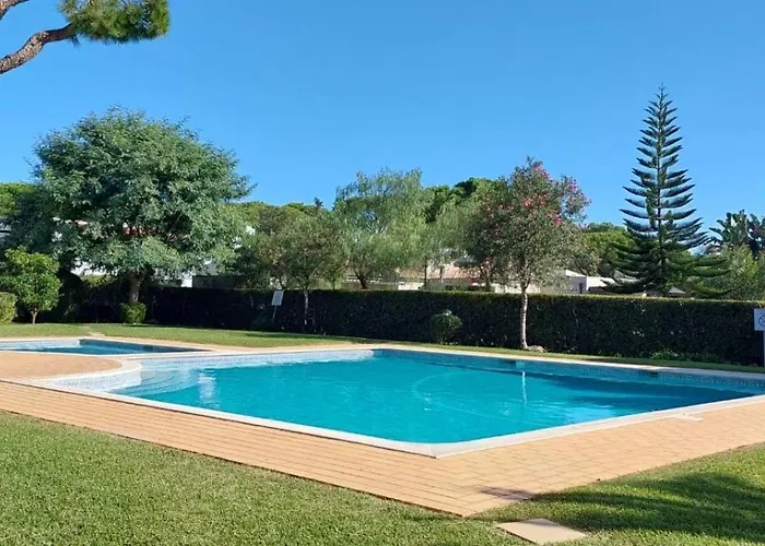 Solar Dos Pinheiros Lc 303 Appartement Quarteira